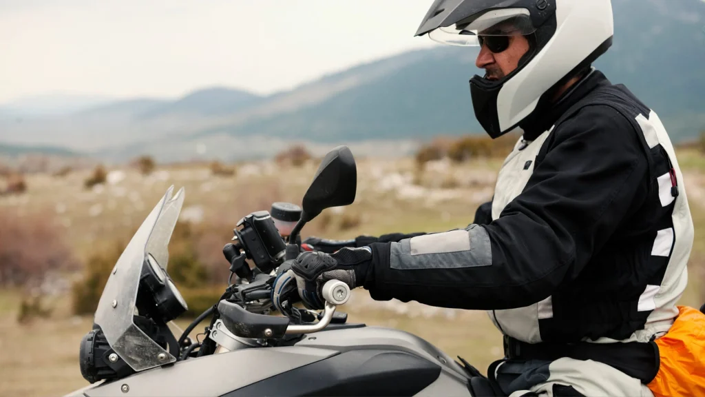 Motos