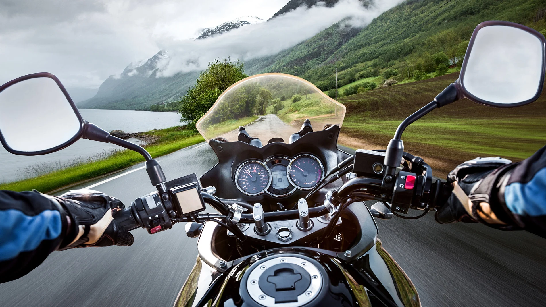 Motos